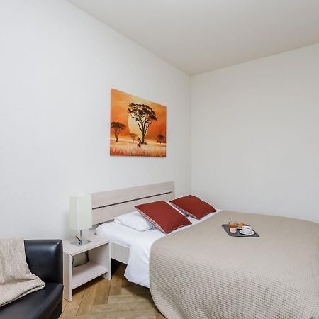 Swiss Star North End - Contactless Self Check-In Lägenhet Zürich Exteriör bild